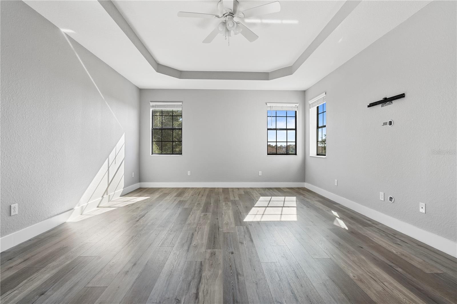 EAGLE CRK VILLAGE G PH 1 - Residential Lease