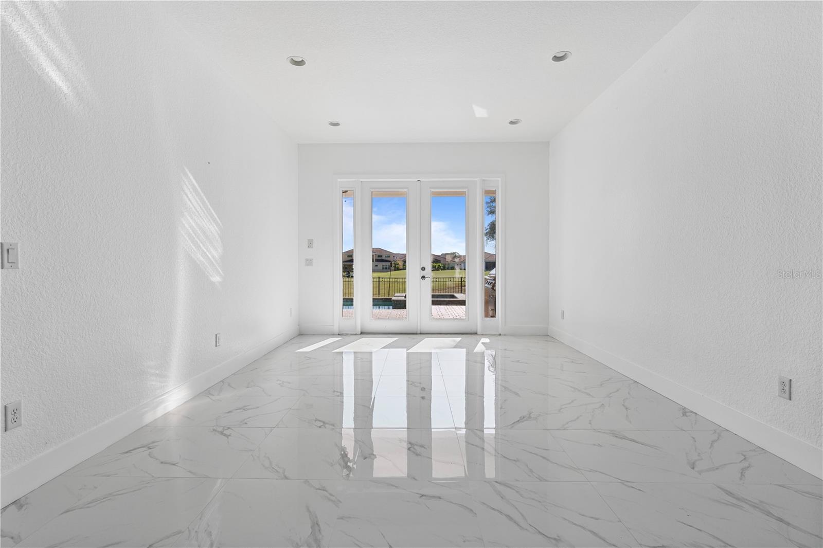 EAGLE CRK VILLAGE G PH 1 - Residential Lease