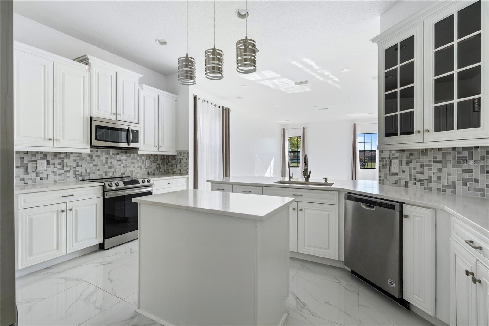 EAGLE CRK VILLAGE G PH 1 - Residential Lease