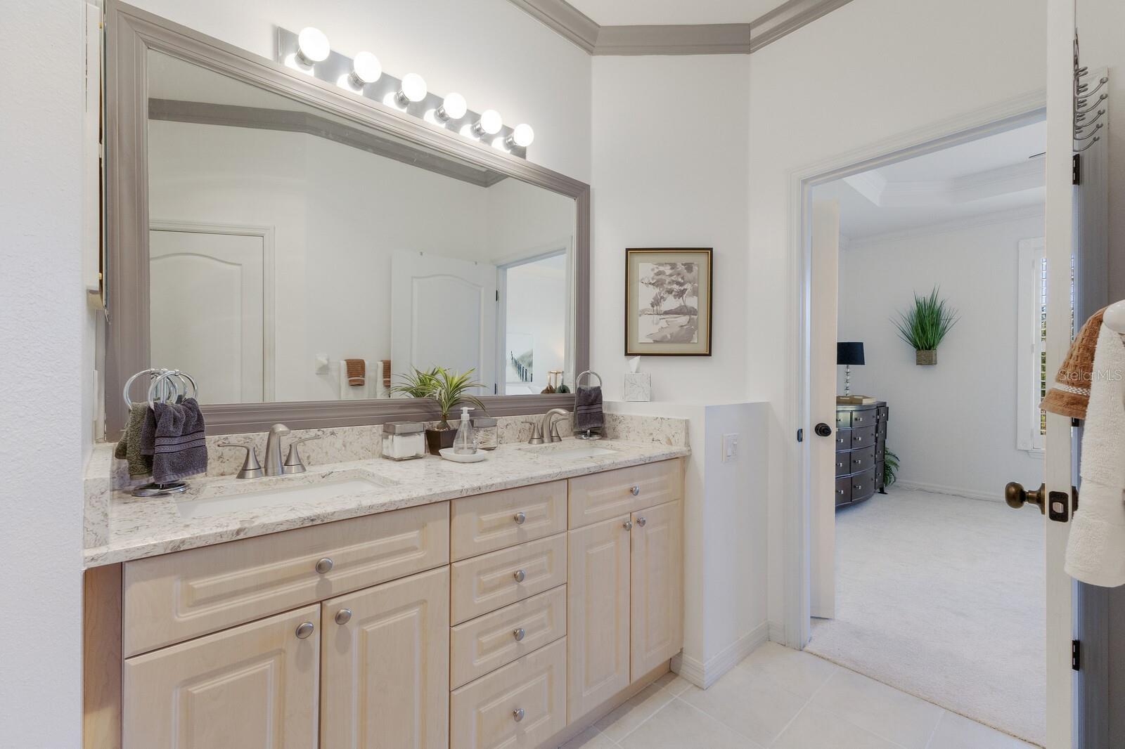 LAKEWOOD RANCH COUNTRY CLUB VILLAGE - Residential