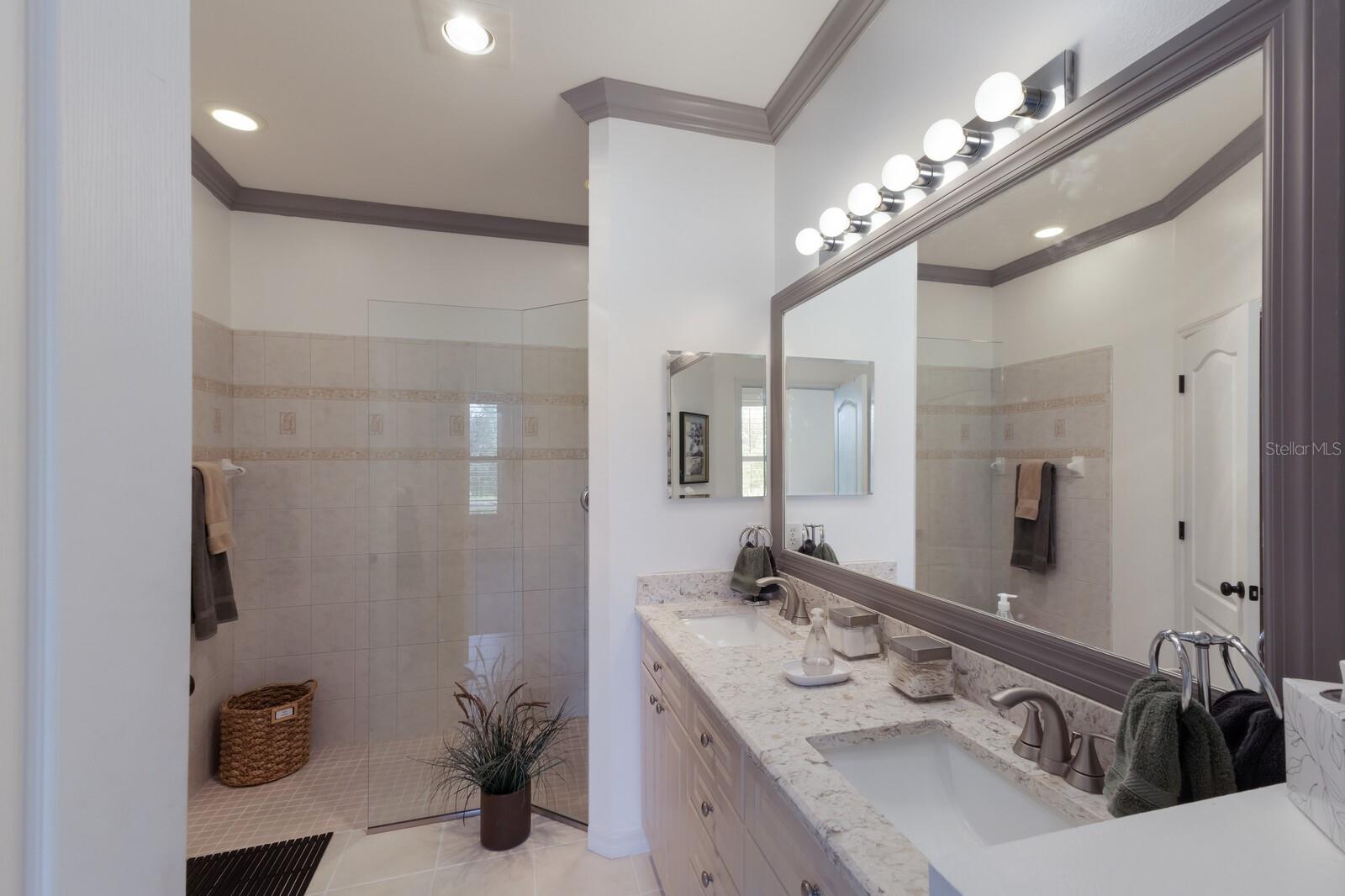LAKEWOOD RANCH COUNTRY CLUB VILLAGE - Residential