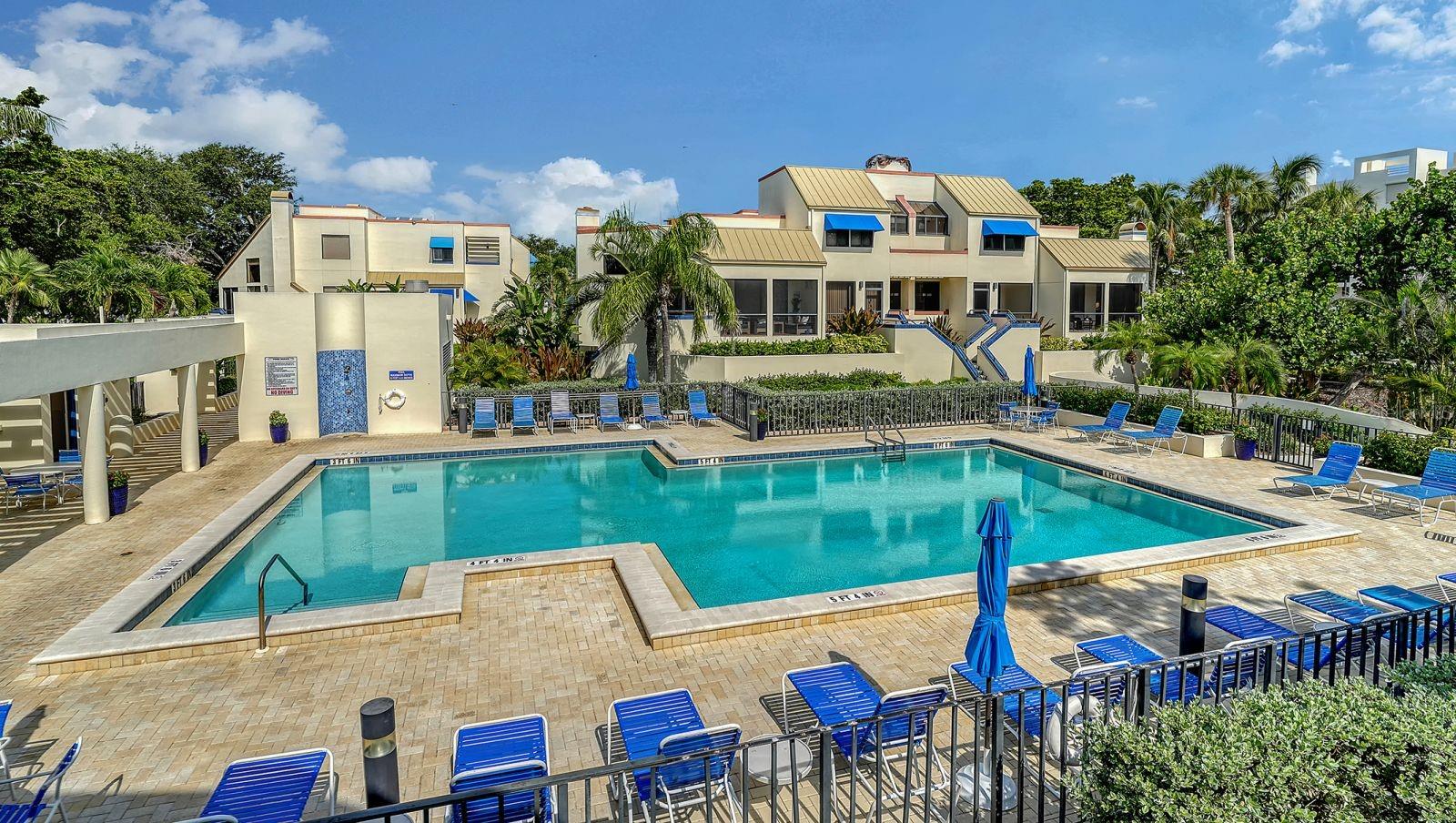 FAIRWAY BAY 1 - Residential