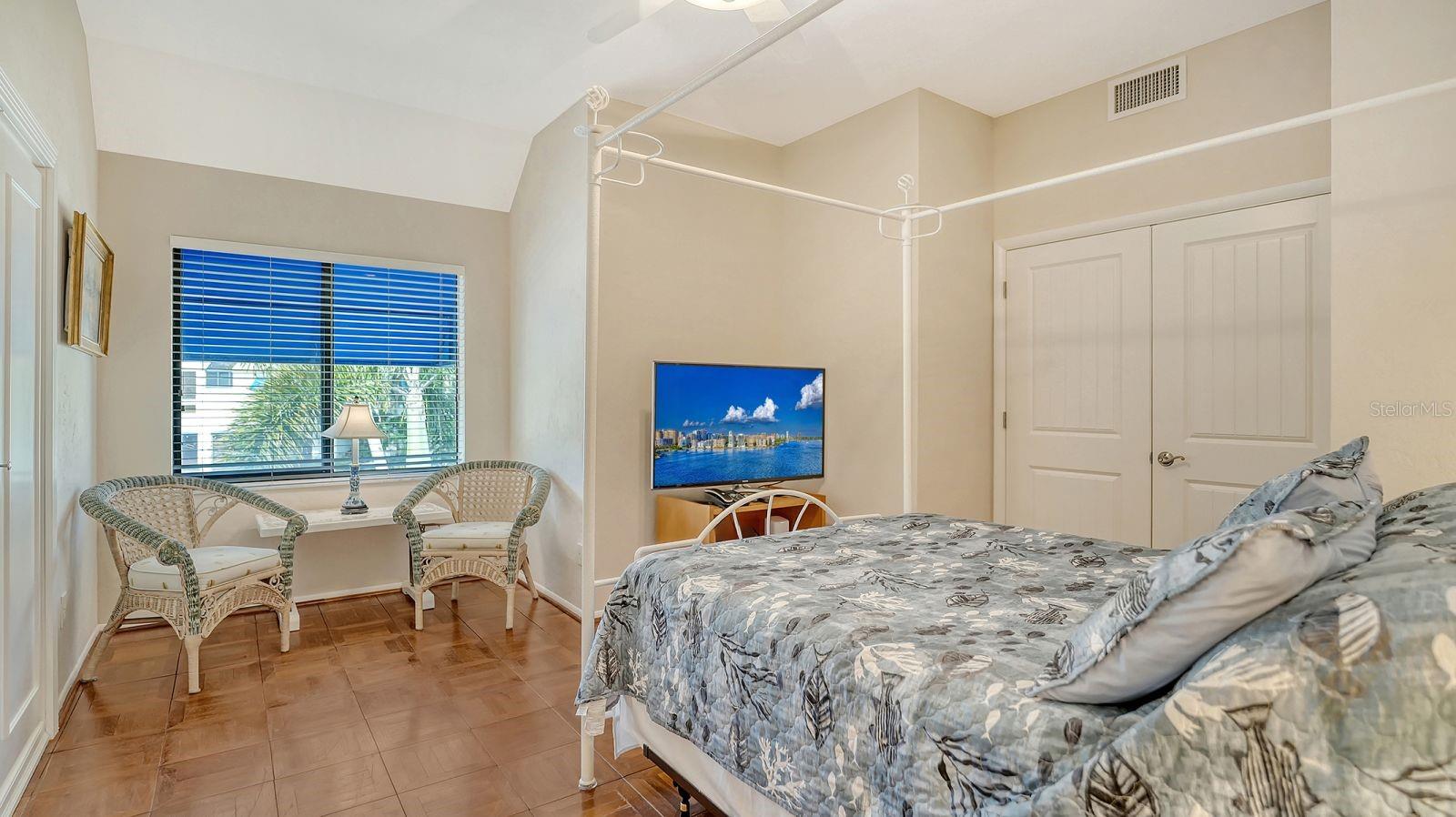 FAIRWAY BAY 1 - Residential