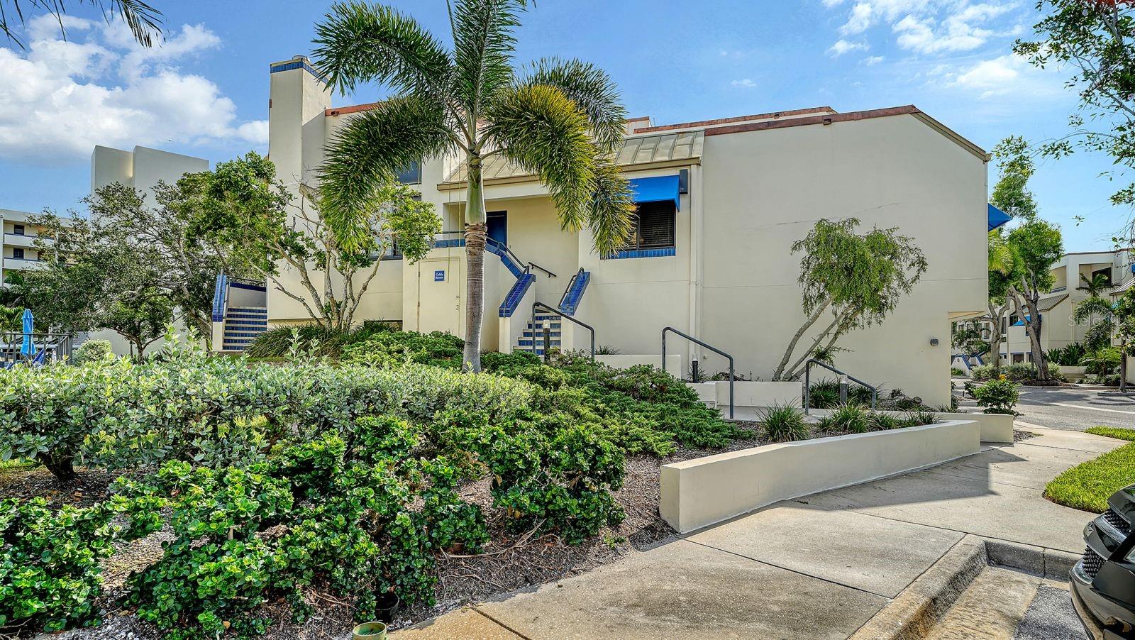 FAIRWAY BAY 1 - Residential