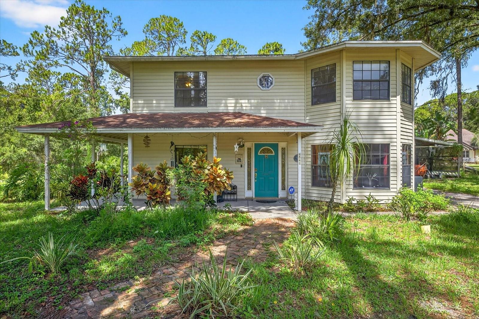 8541 FUSSELL DRIVE