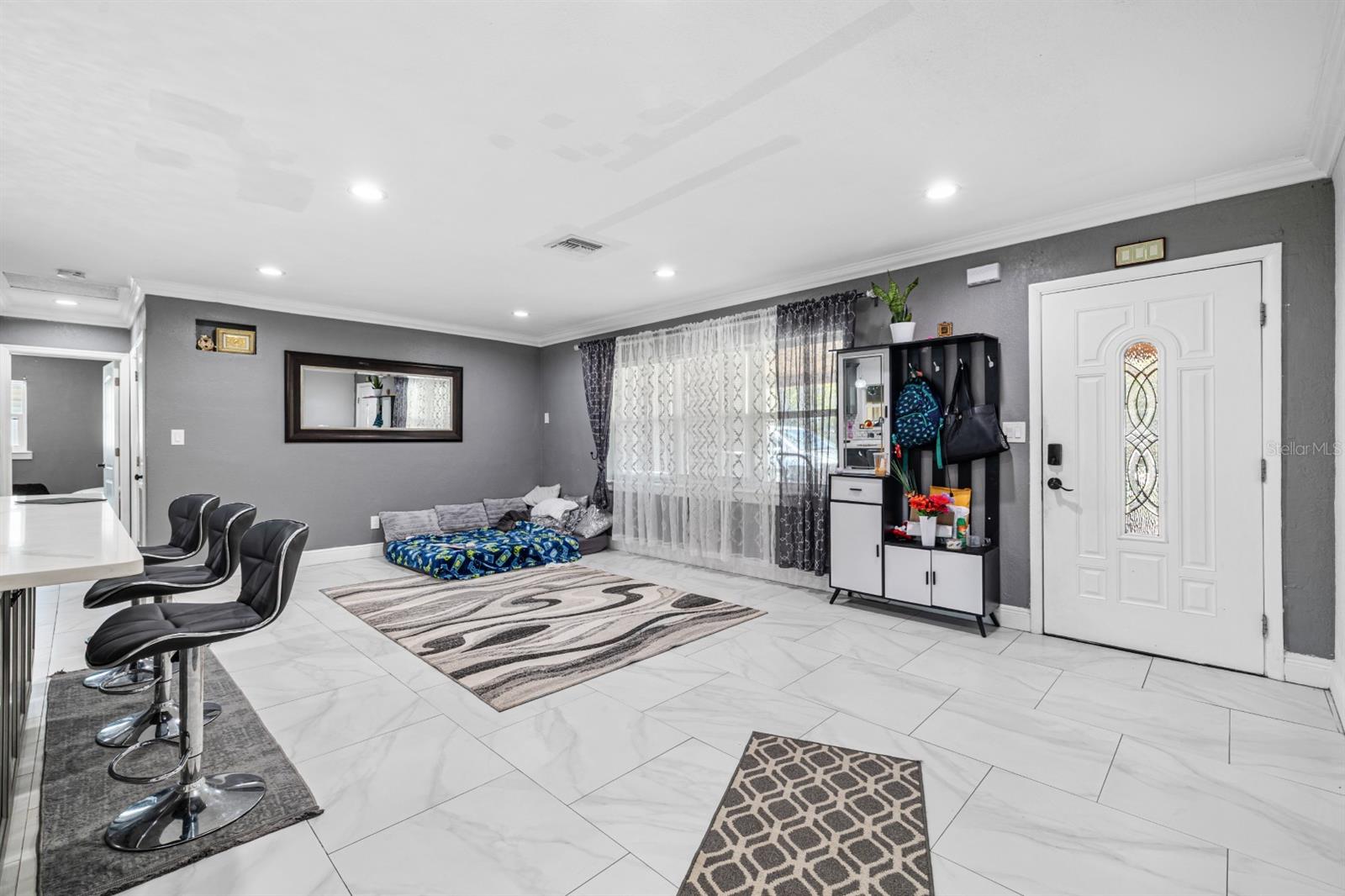 5895 16TH STREET N