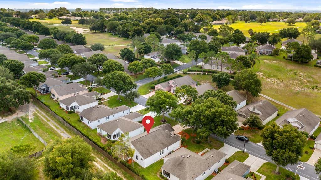 Photo of 4127 Capland Avenue, Clermont, FL 34711 (MLS # G5115872)