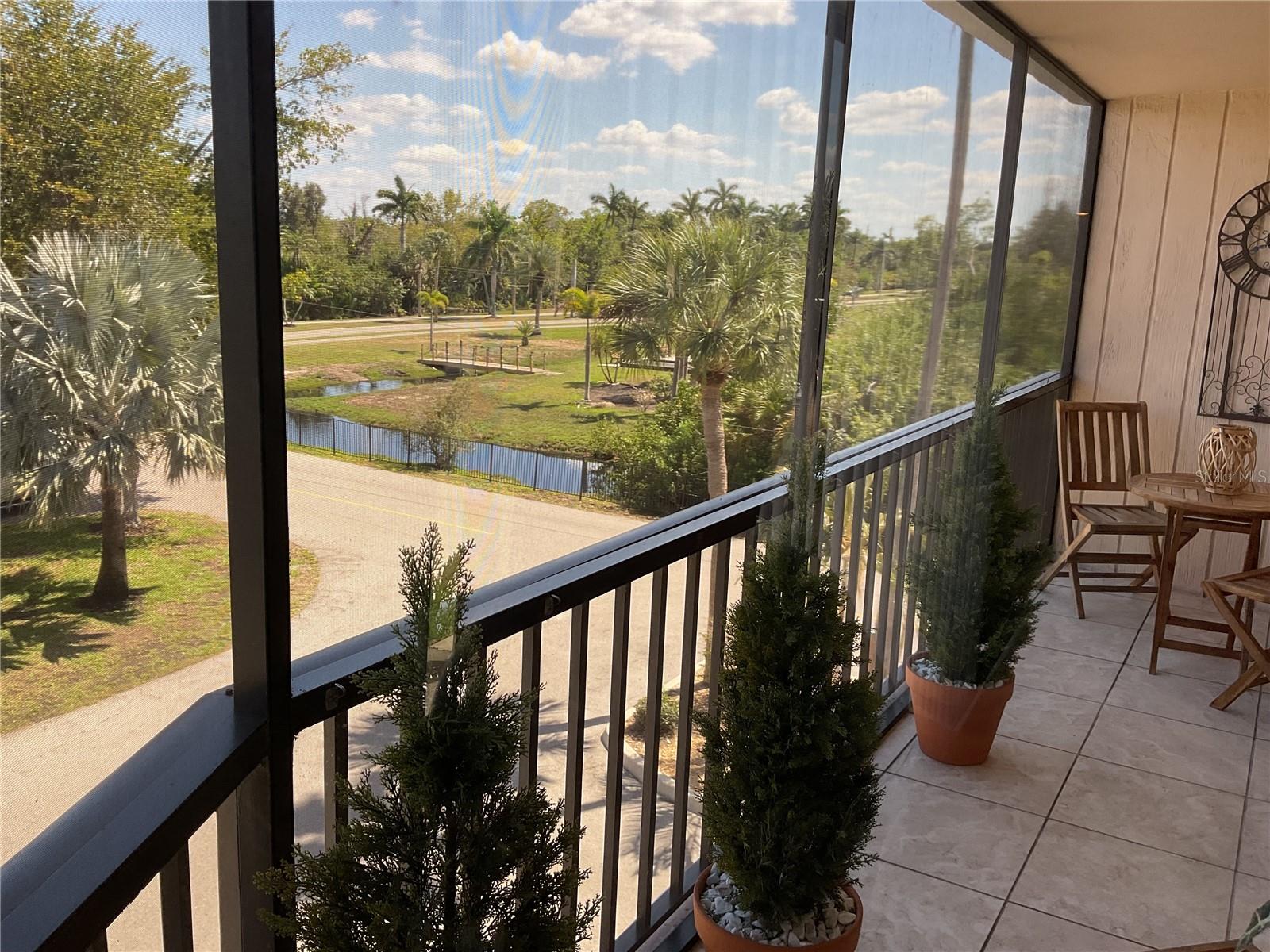 25188 MARION AVENUE D207