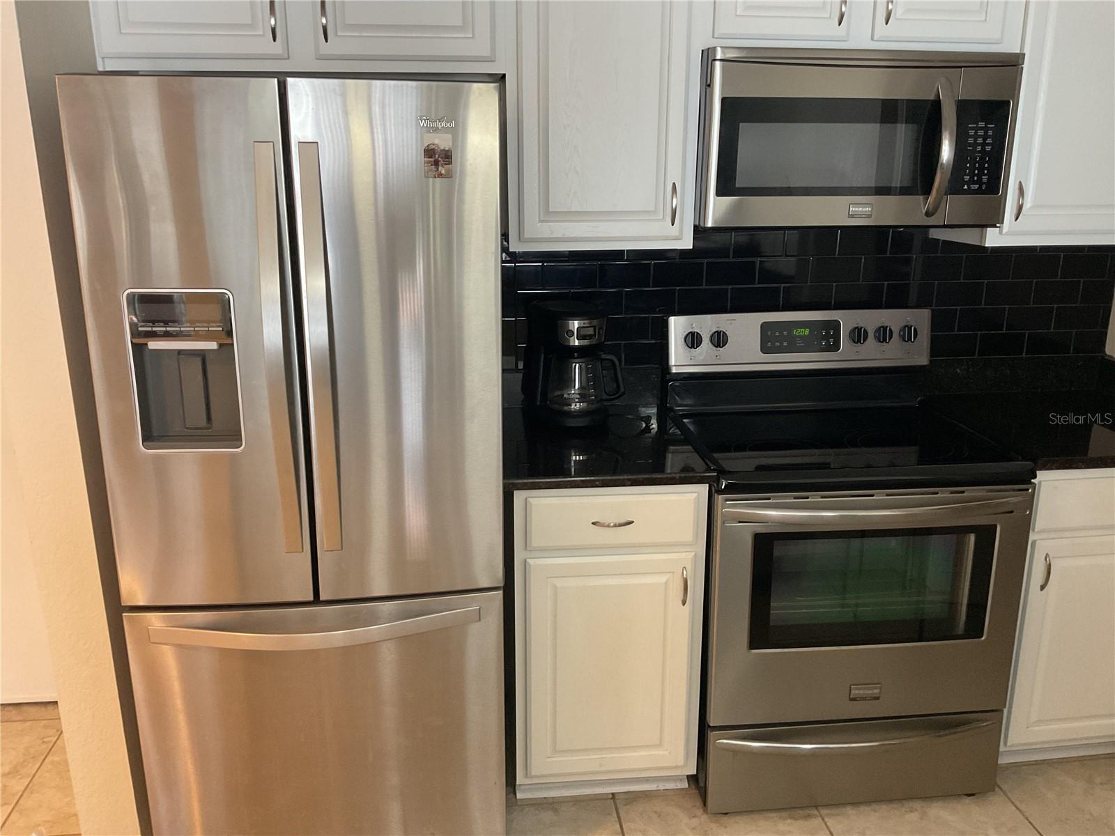 EMERALD POINTE PH 04 - Residential