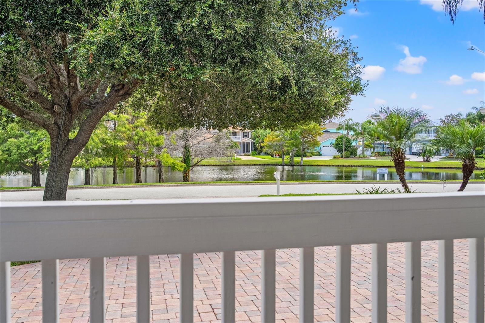2820 SWAN CIRCLE