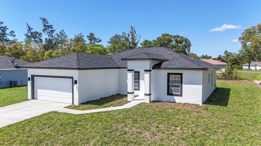 Photo of 3875 SW 169th Lane Road, Ocala, FL 34473 (MLS # O6367918)