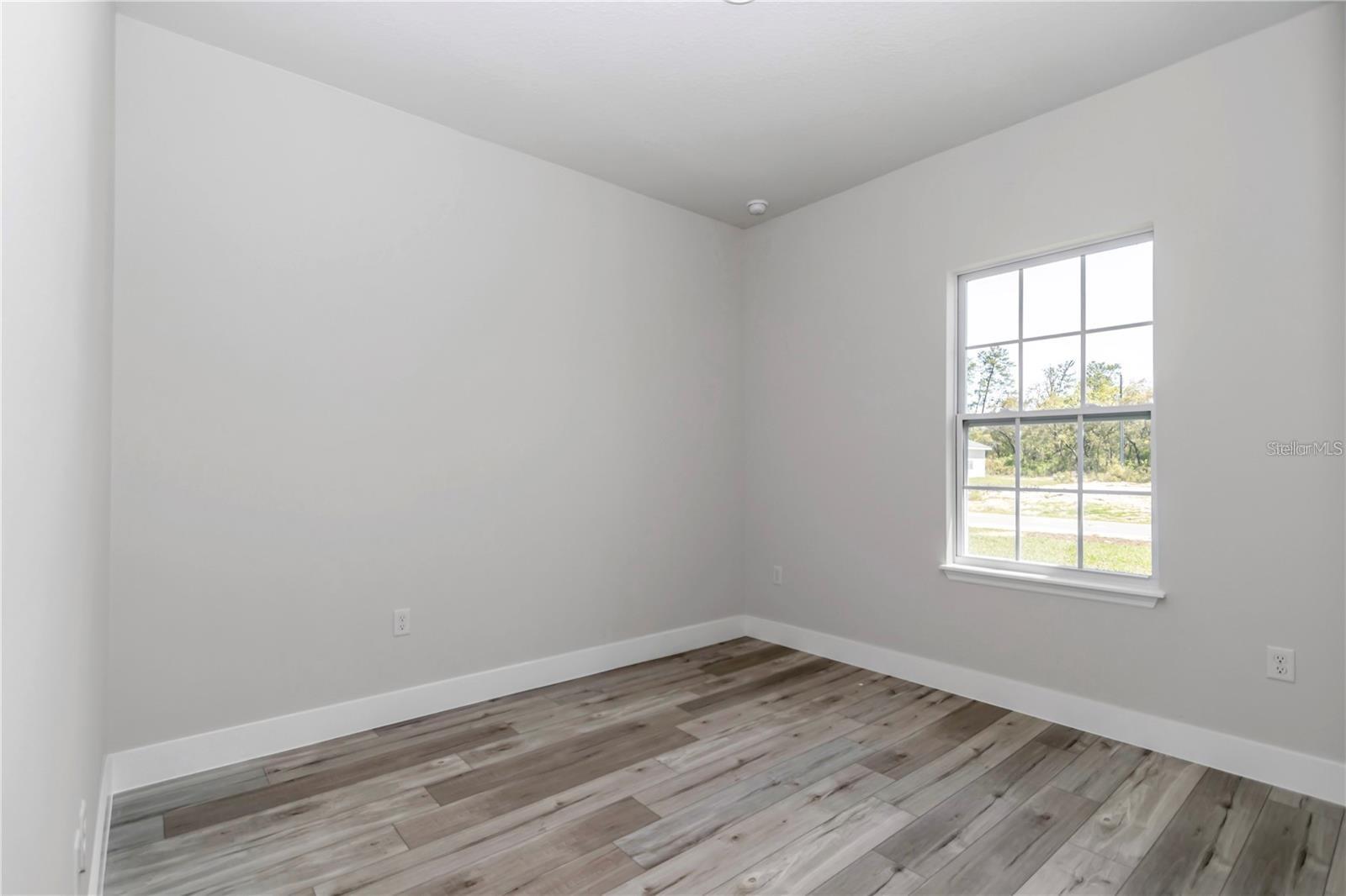 MARION OAKS 06 - Residential Lease