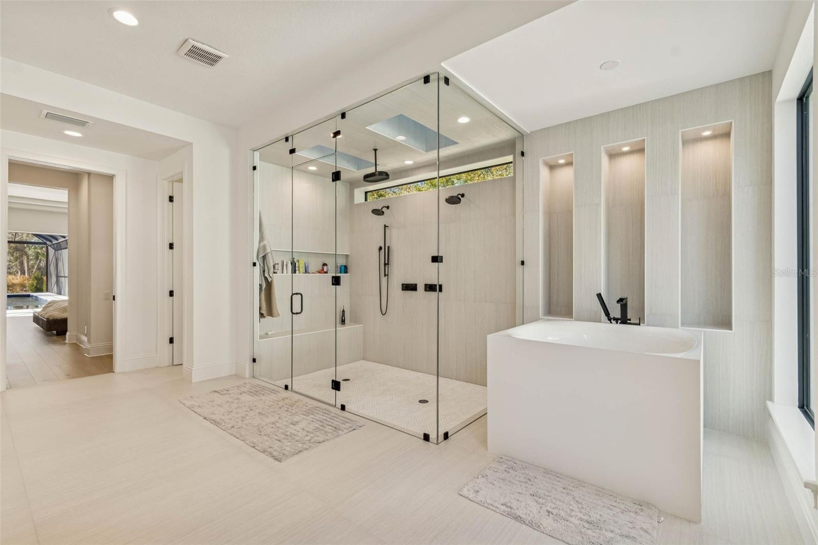 LIBERTY OAKS - Residential