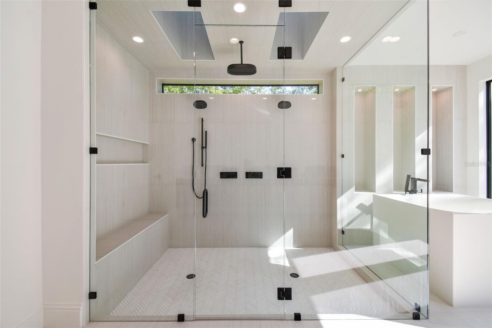 LIBERTY OAKS - Residential