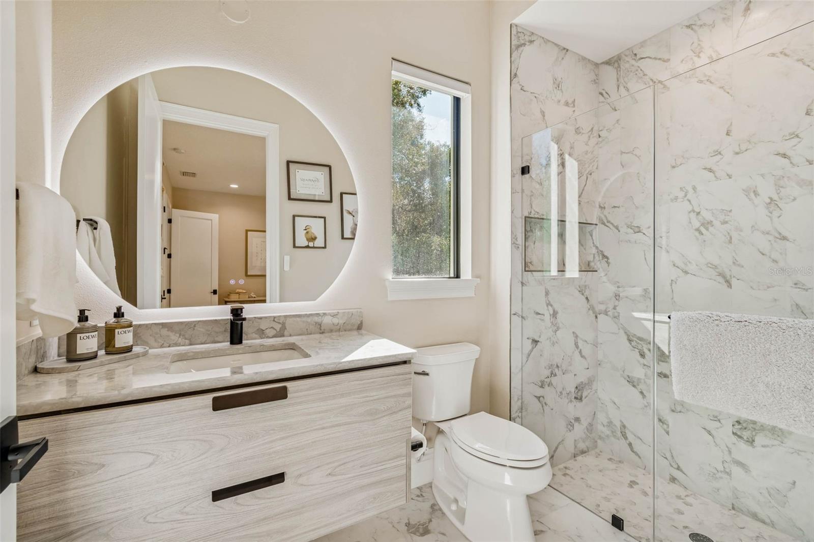 LIBERTY OAKS - Residential