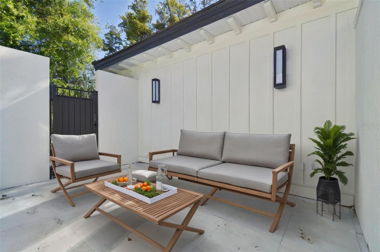 LIBERTY OAKS - Residential