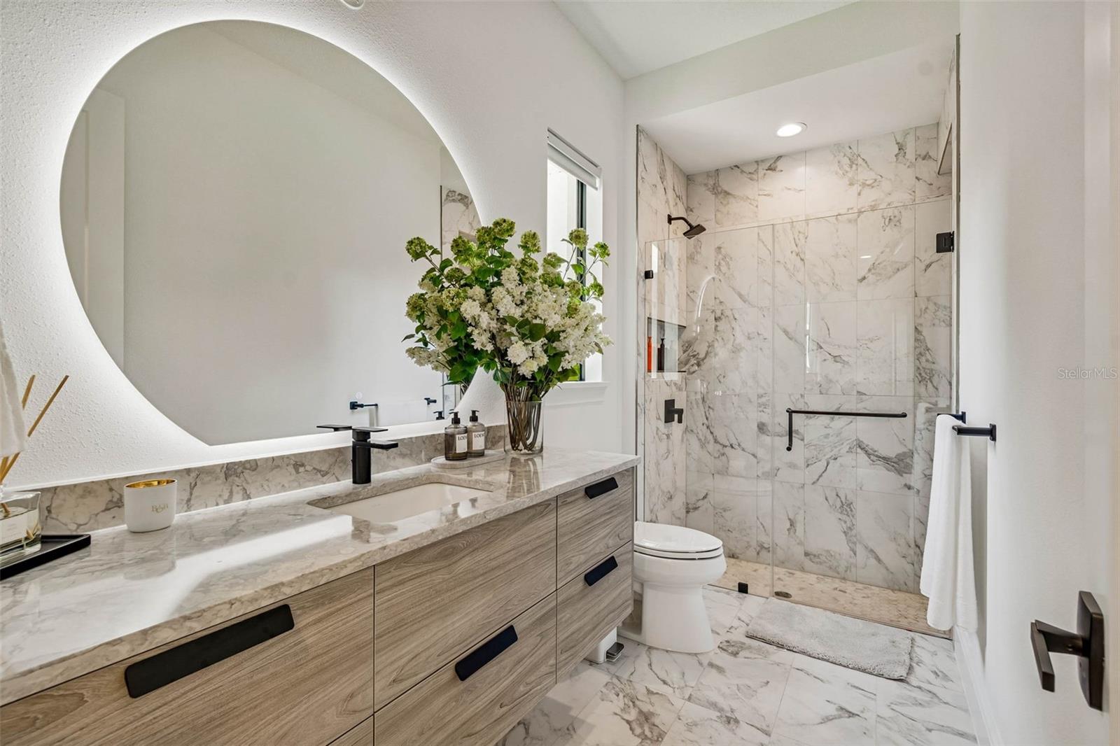 LIBERTY OAKS - Residential