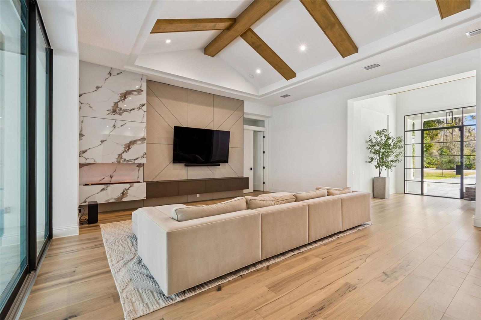 LIBERTY OAKS - Residential