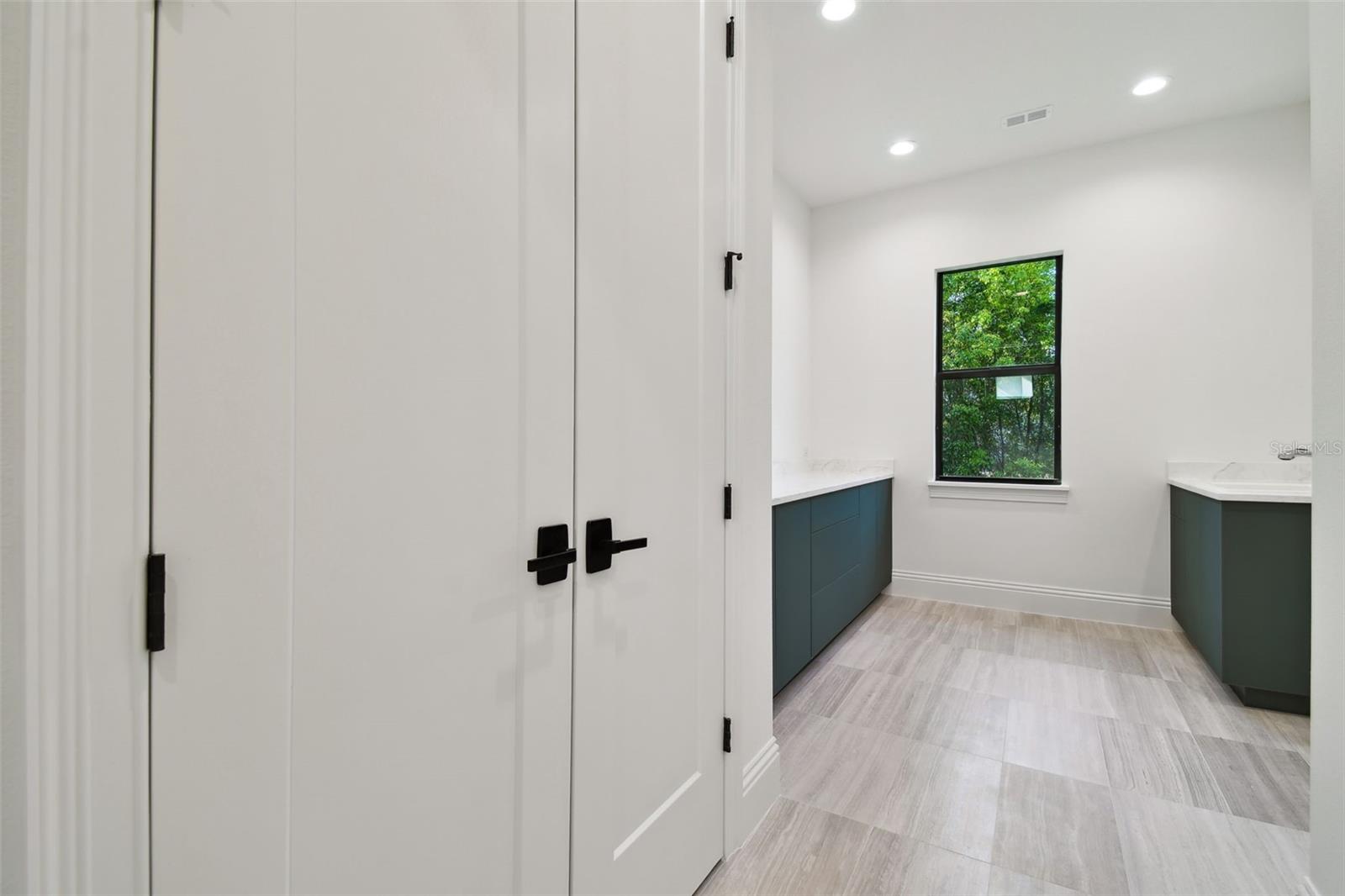 LIBERTY OAKS - Residential