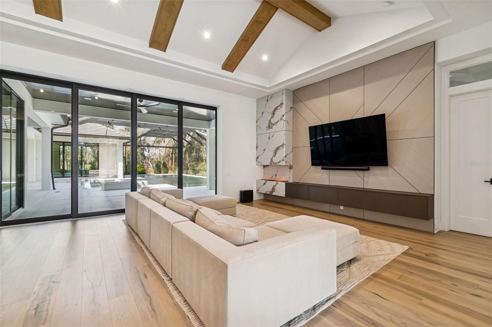 LIBERTY OAKS - Residential