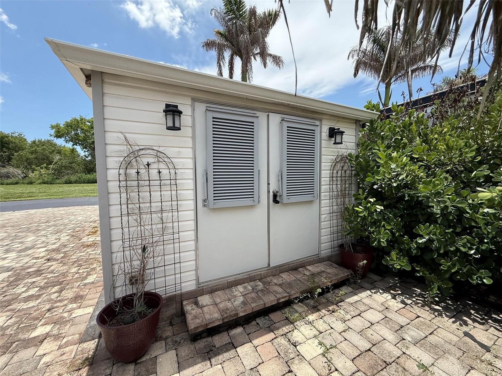 3520 SW 7TH MANOR 357