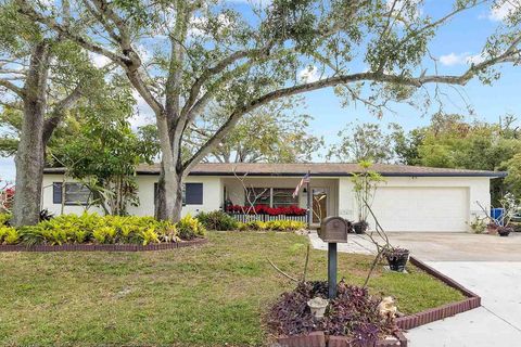 Photo of 12731 106th Street, Largo, FL 33773 (MLS # TB8464274)