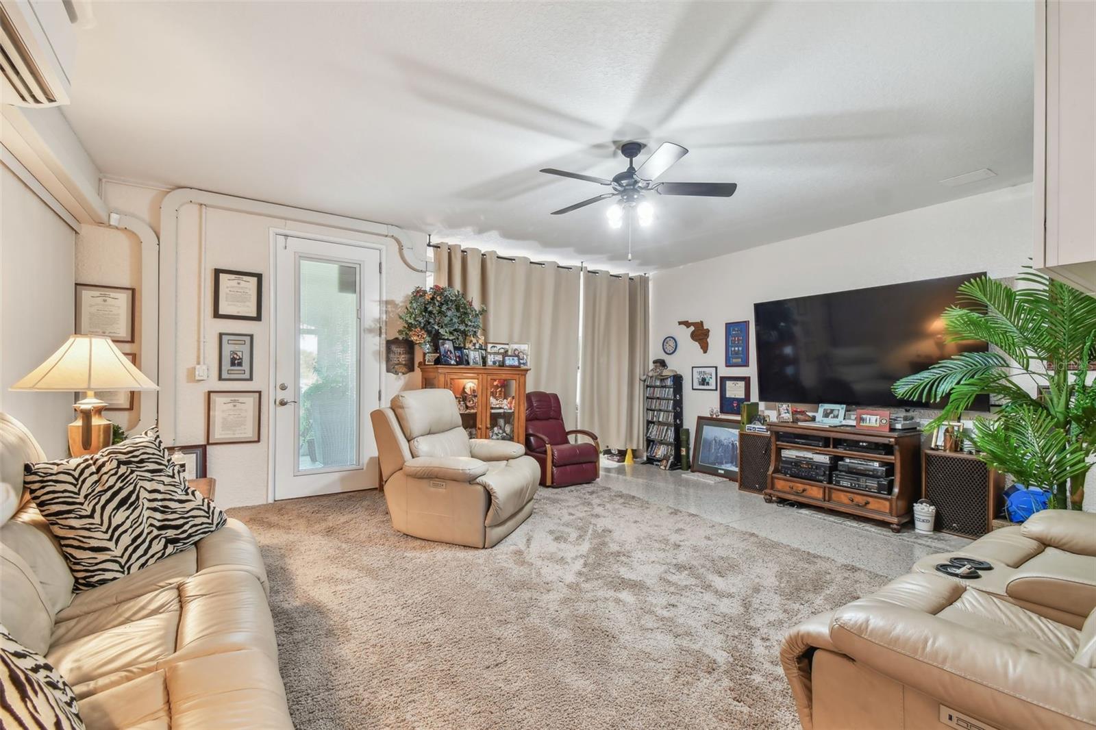 MARINA BAY GARDEN VILLAS - Residential