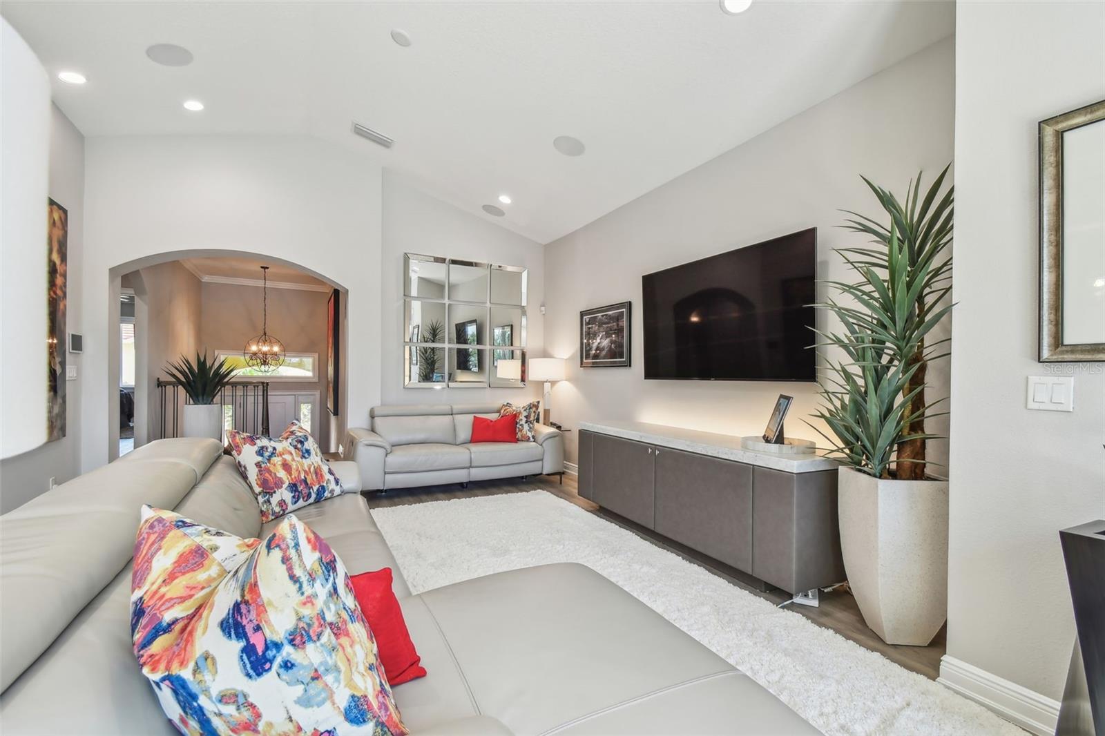 MARINA BAY GARDEN VILLAS - Residential