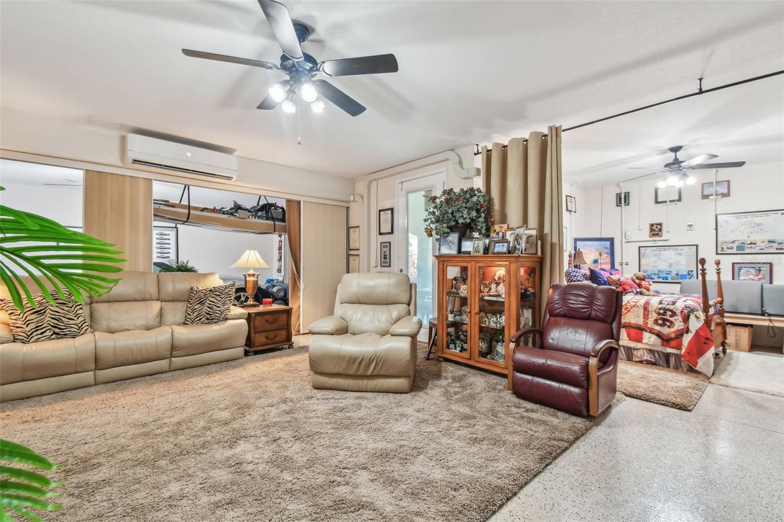 MARINA BAY GARDEN VILLAS - Residential