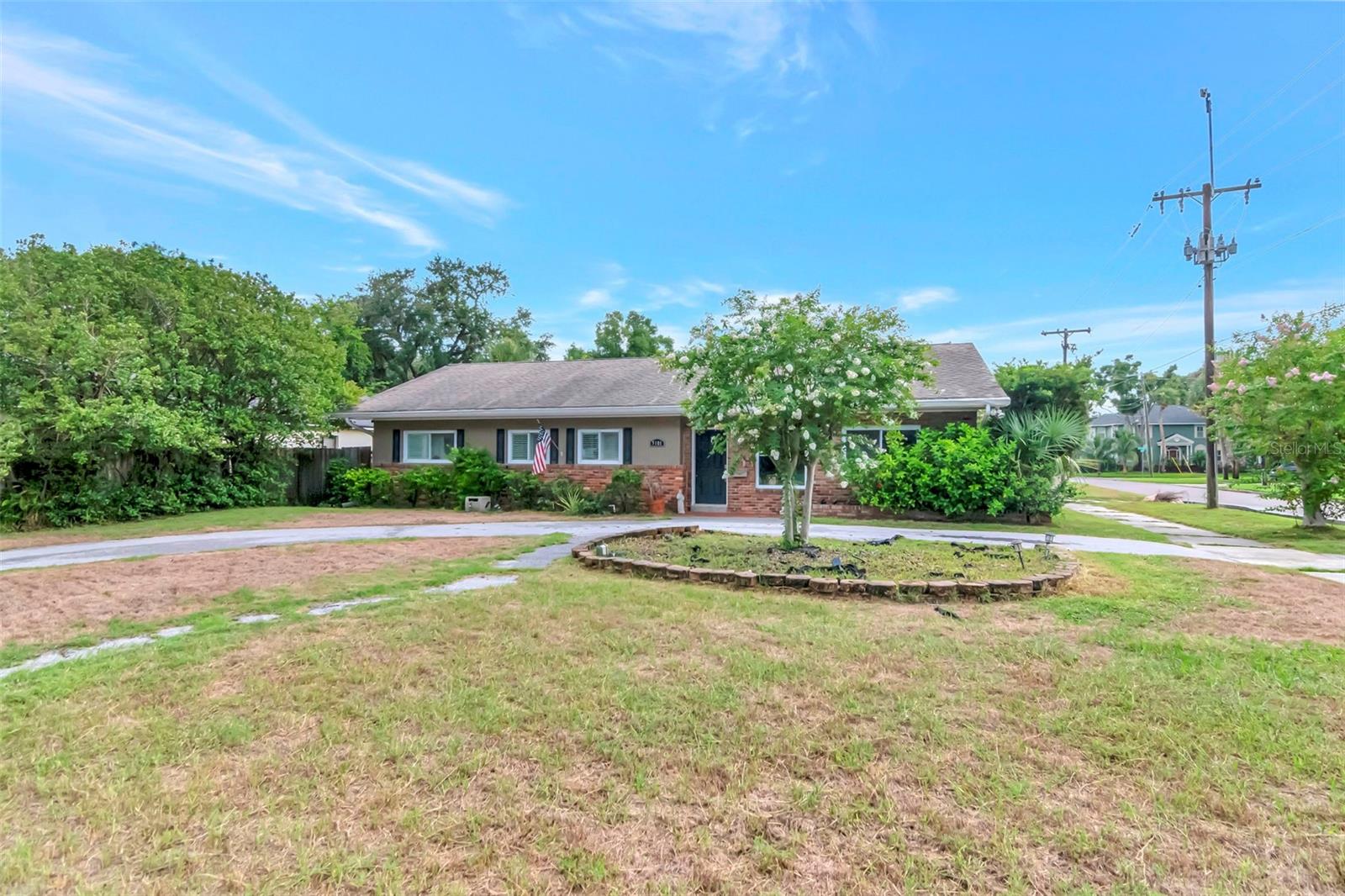 5101 W NEPTUNE WAY