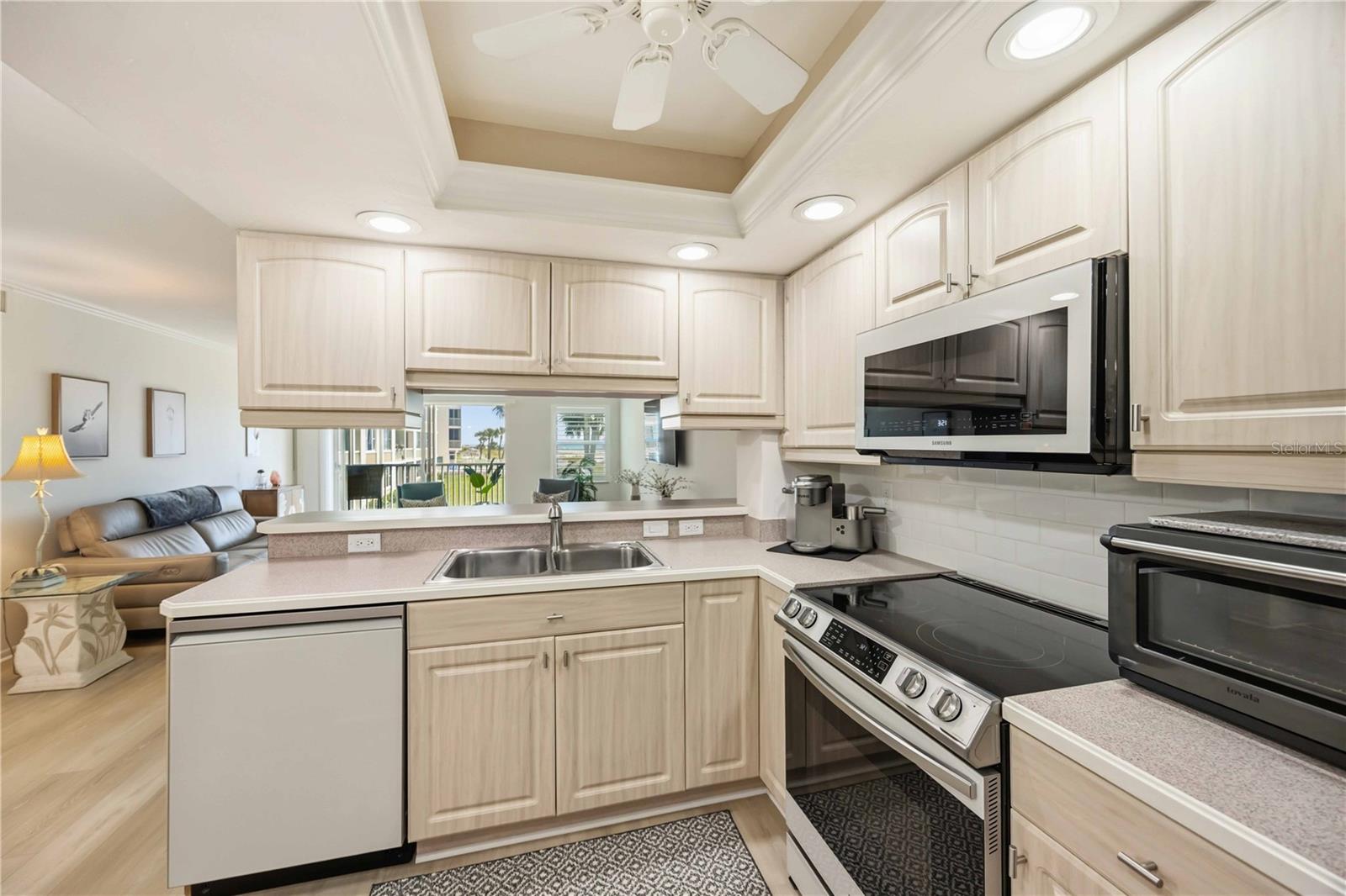 TOWERS - Residential