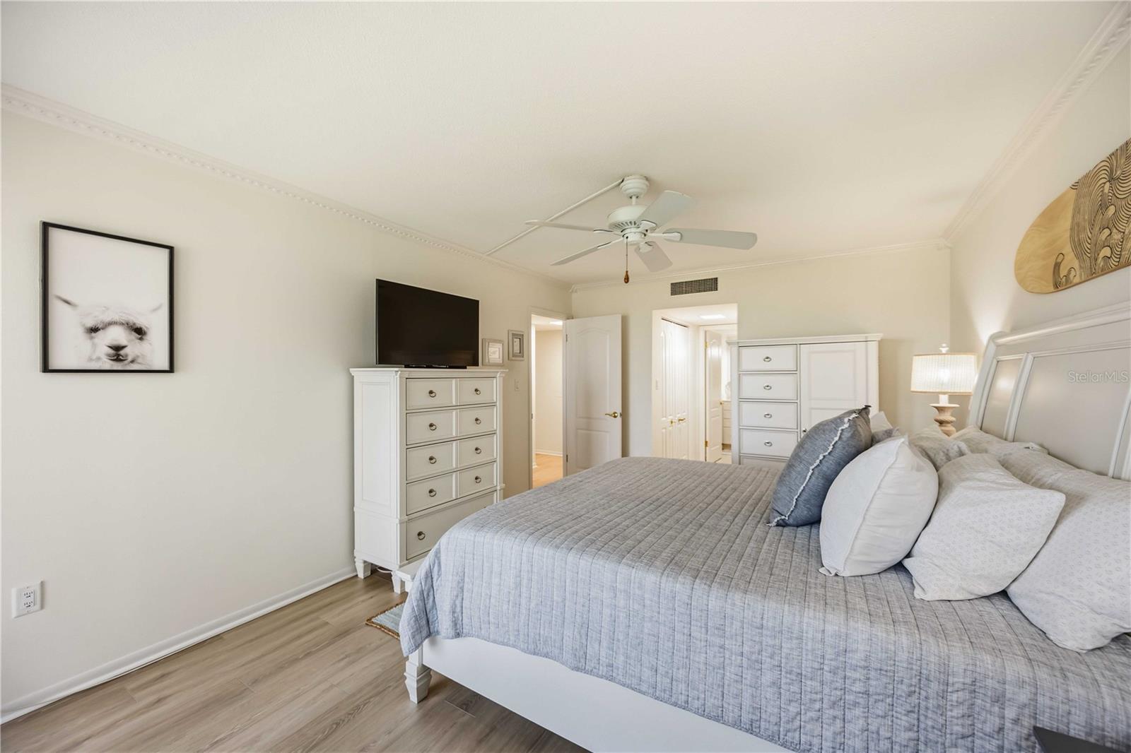 TOWERS - Residential