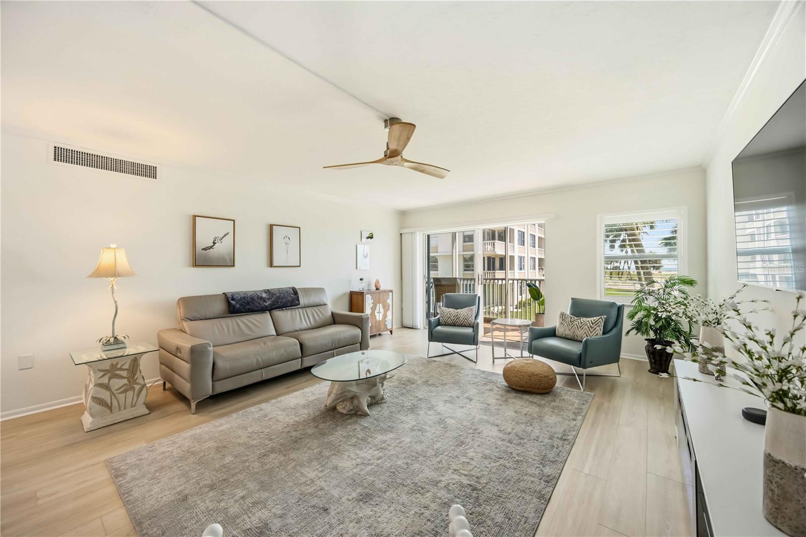 TOWERS - Residential