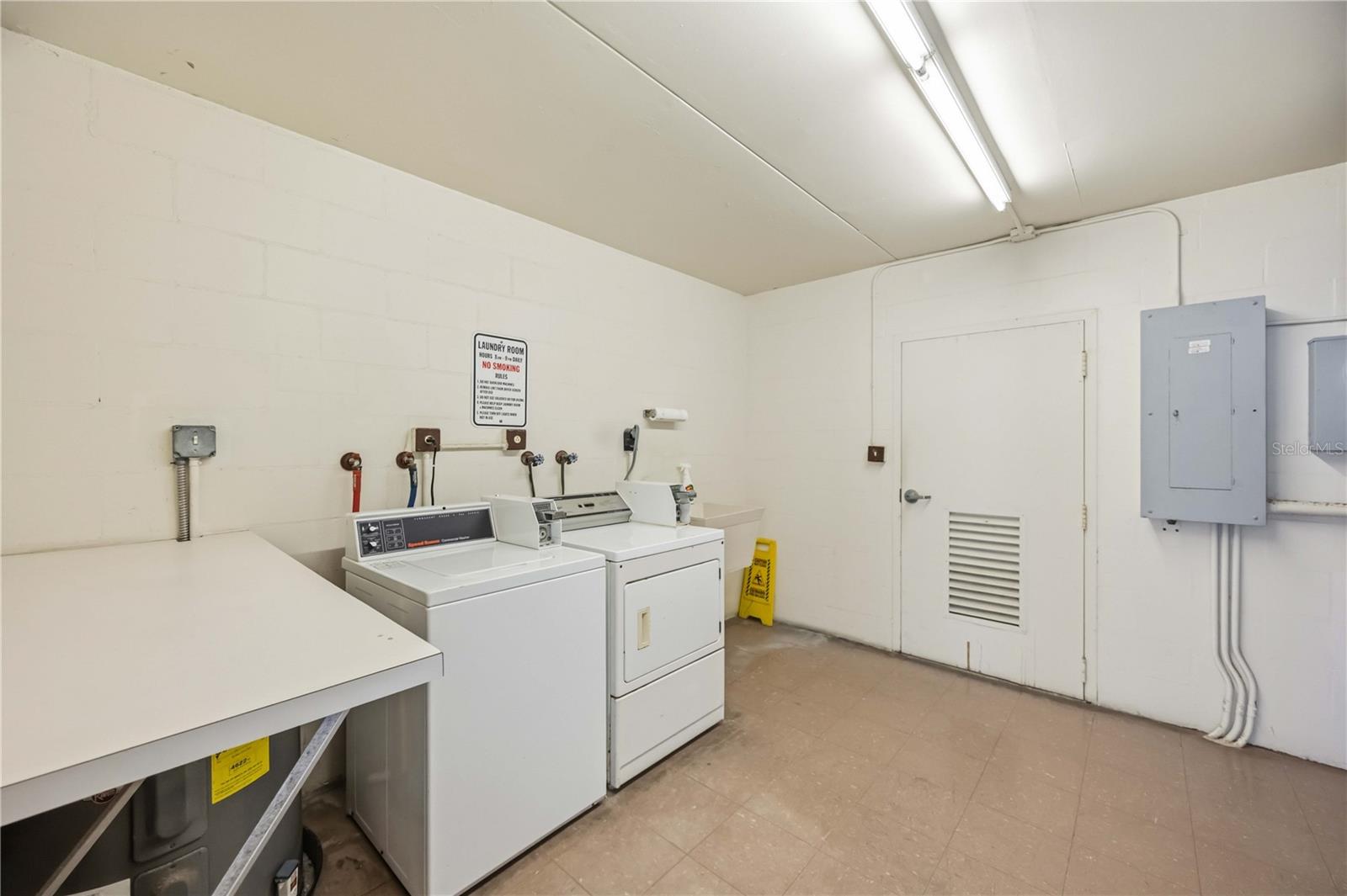 TOWERS - Residential