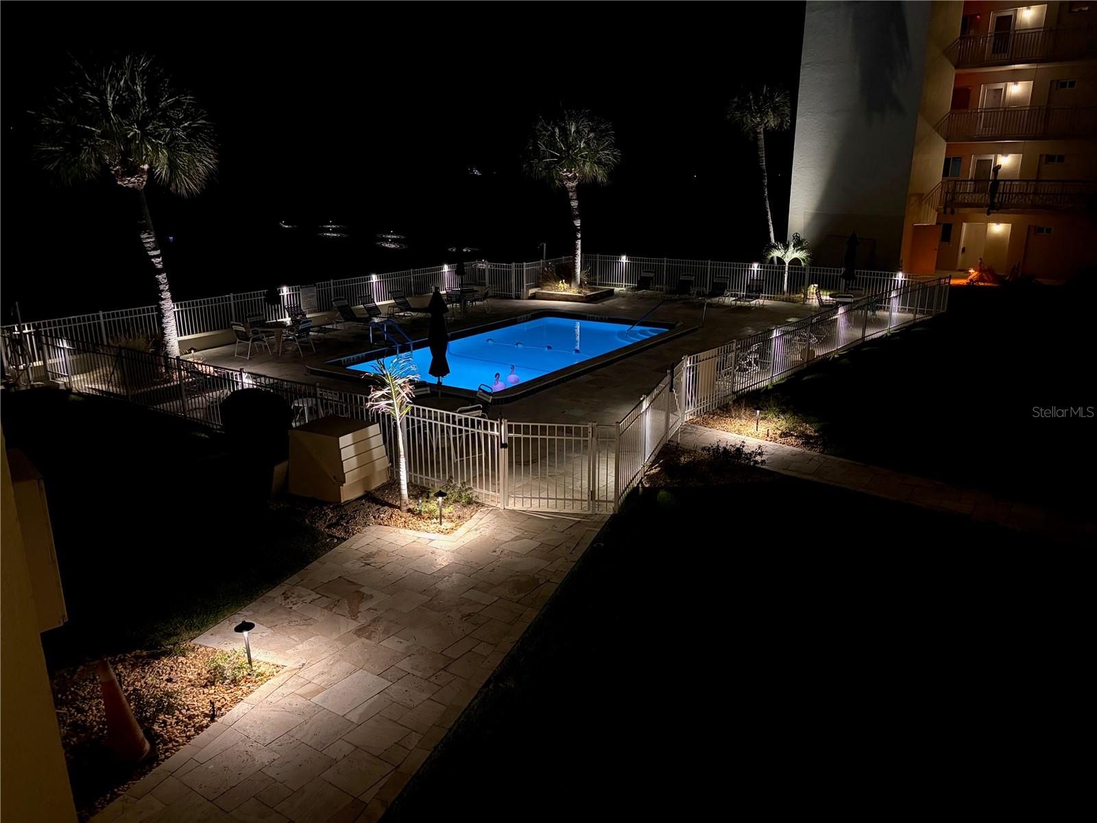 TOWERS - Residential