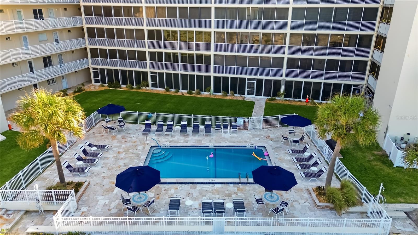 TOWERS - Residential