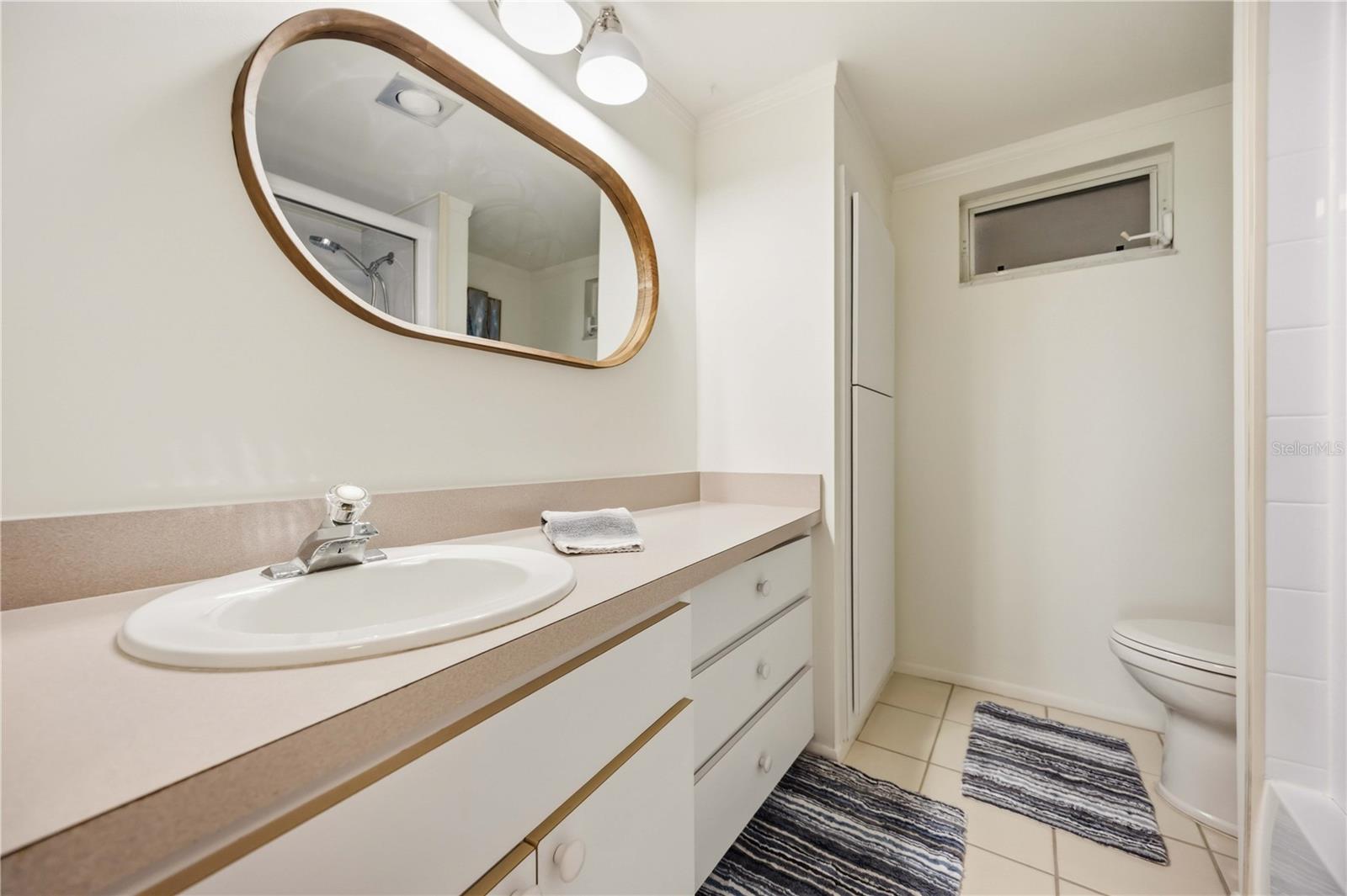 TOWERS - Residential