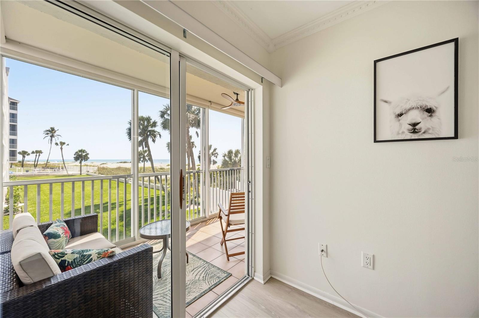 TOWERS - Residential