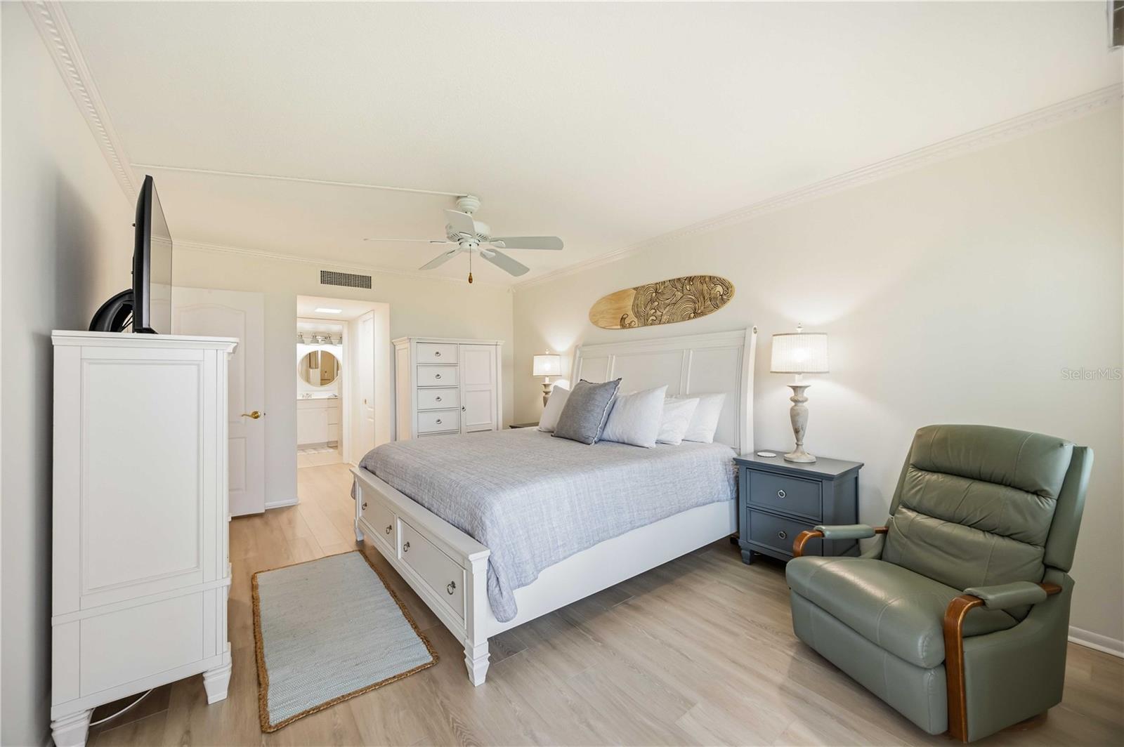 TOWERS - Residential