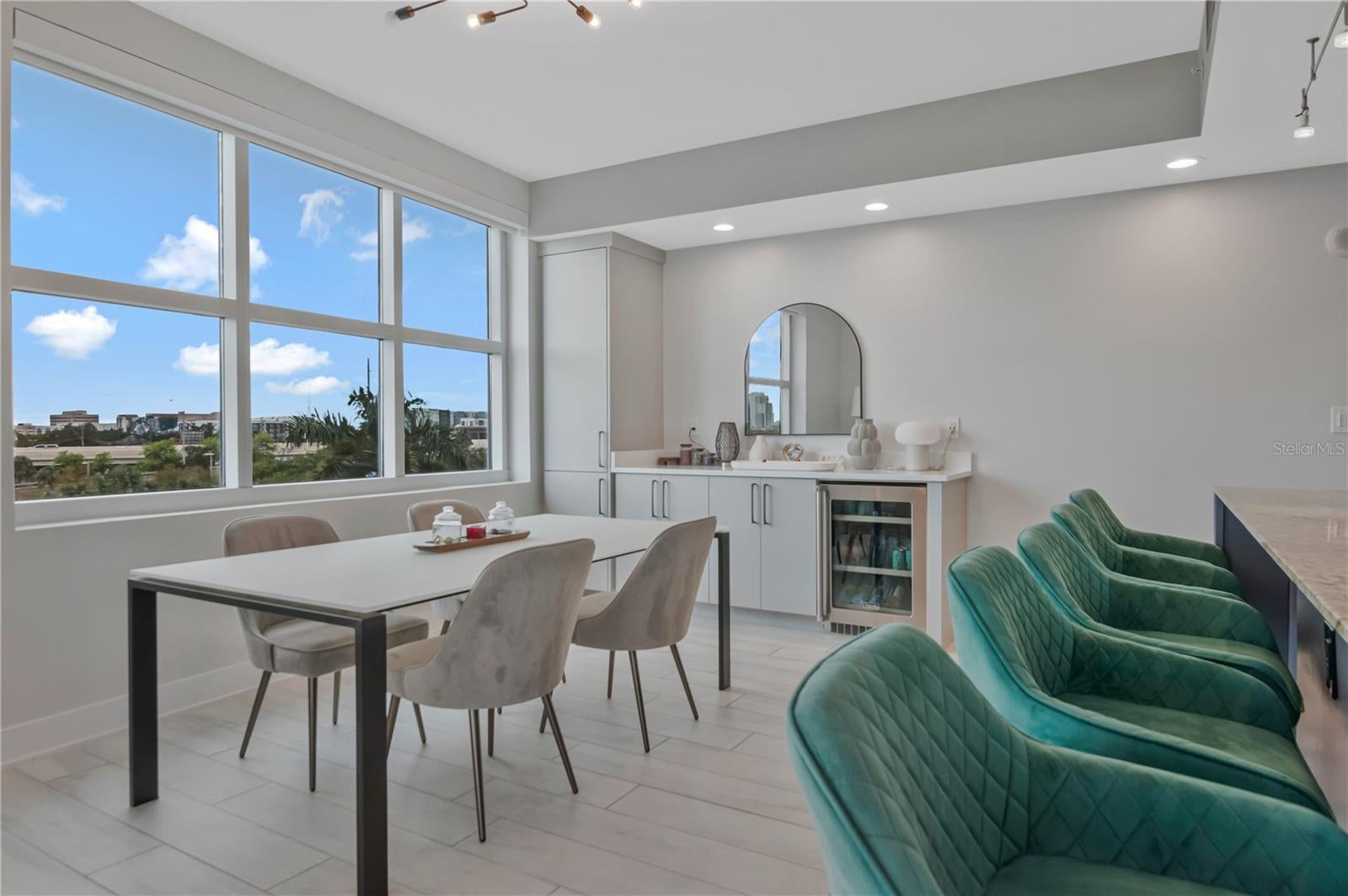 1120 E KENNEDY BOULEVARD 419