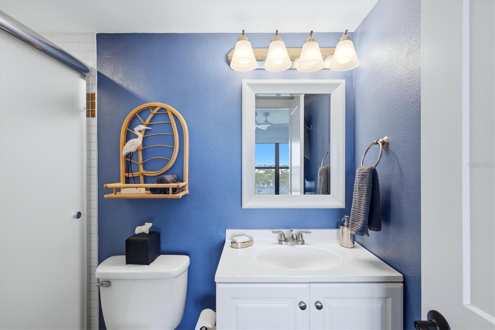 LIDO TOWERS - Residential