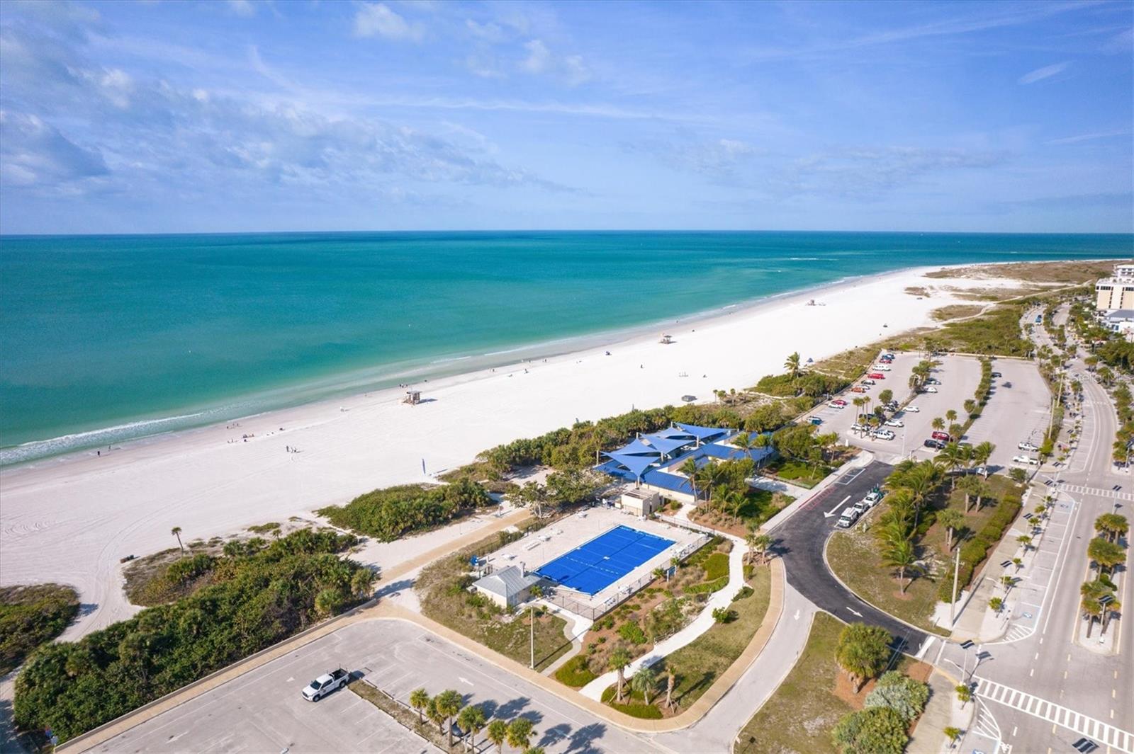 LIDO TOWERS - Residential