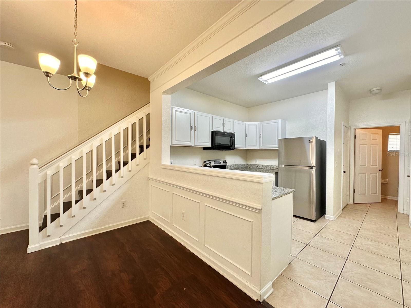 STONEBRIDGE LAKES CONDOS - Residential
