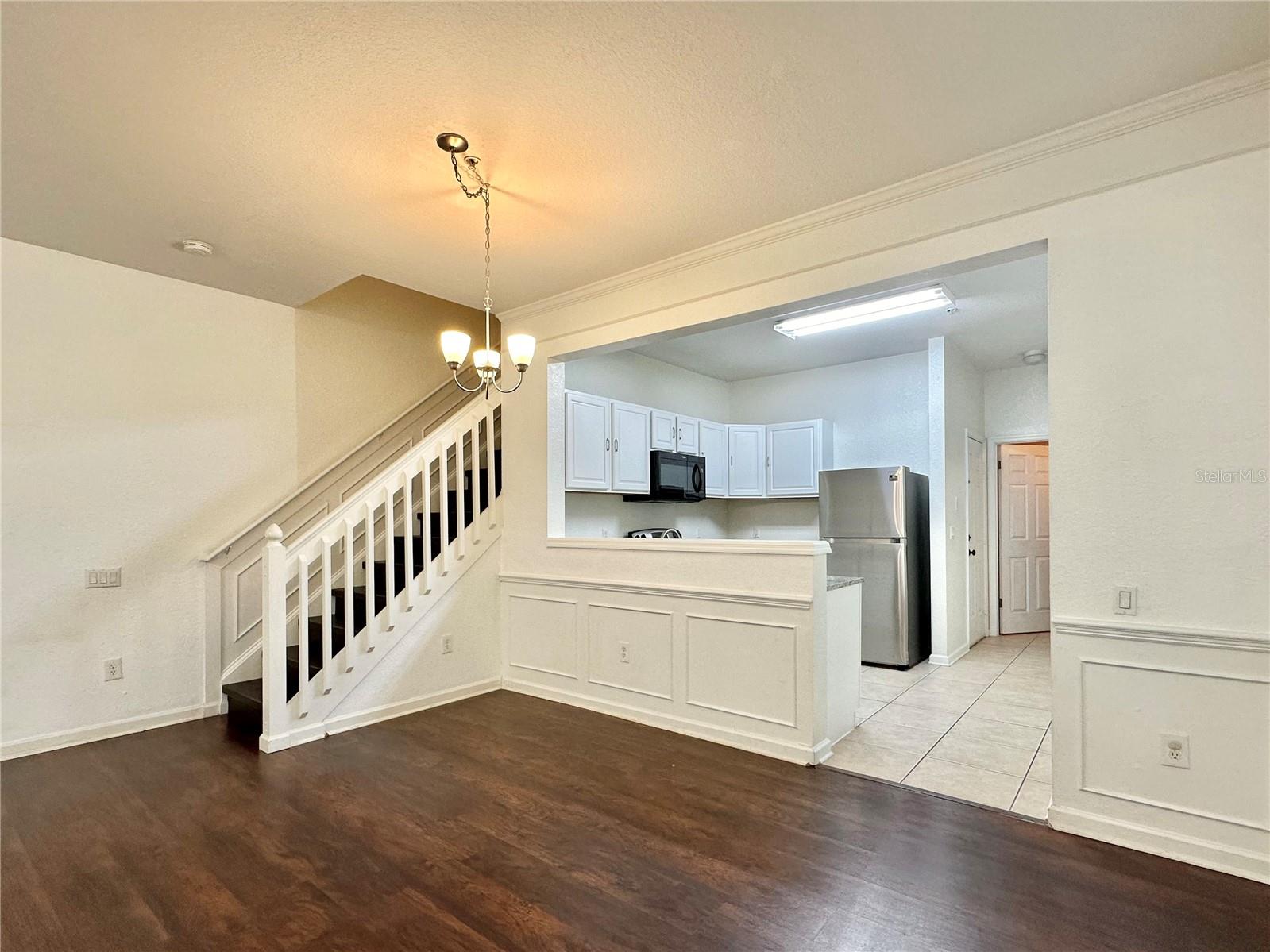 STONEBRIDGE LAKES CONDOS - Residential