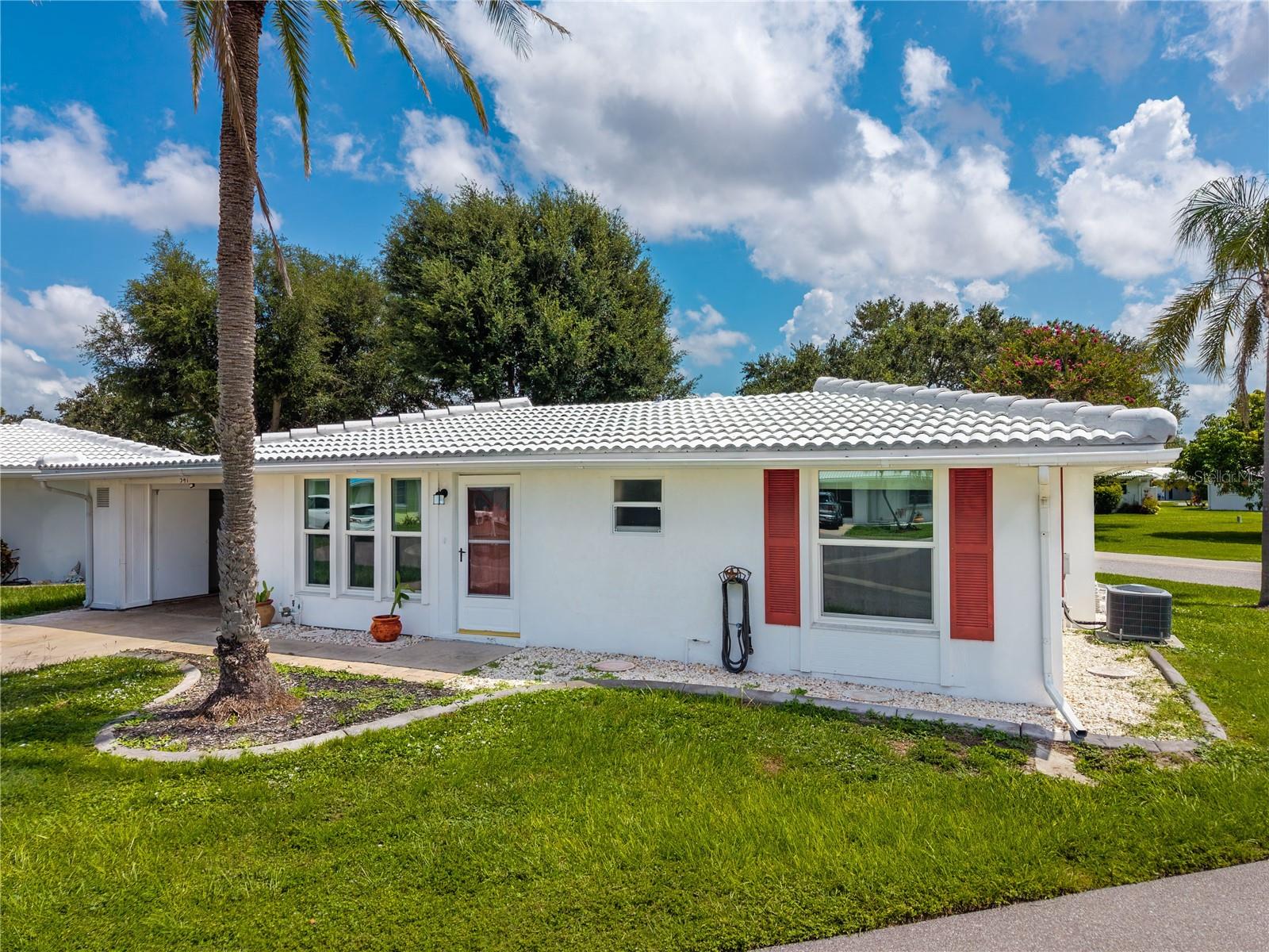 541 CIRCLEWOOD DRIVE R9