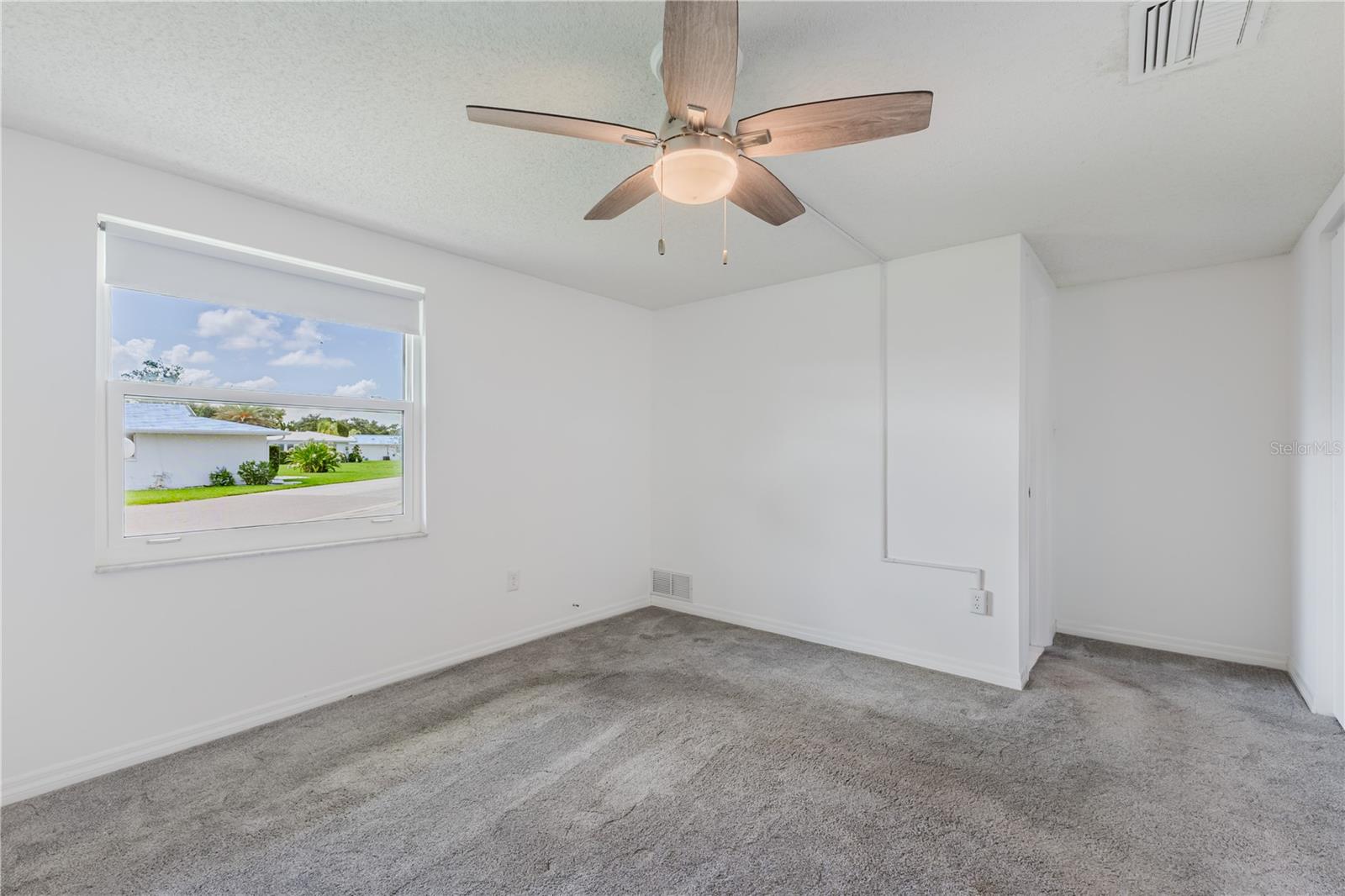 CIRCLE WOODS OF VENICE 1 - Residential