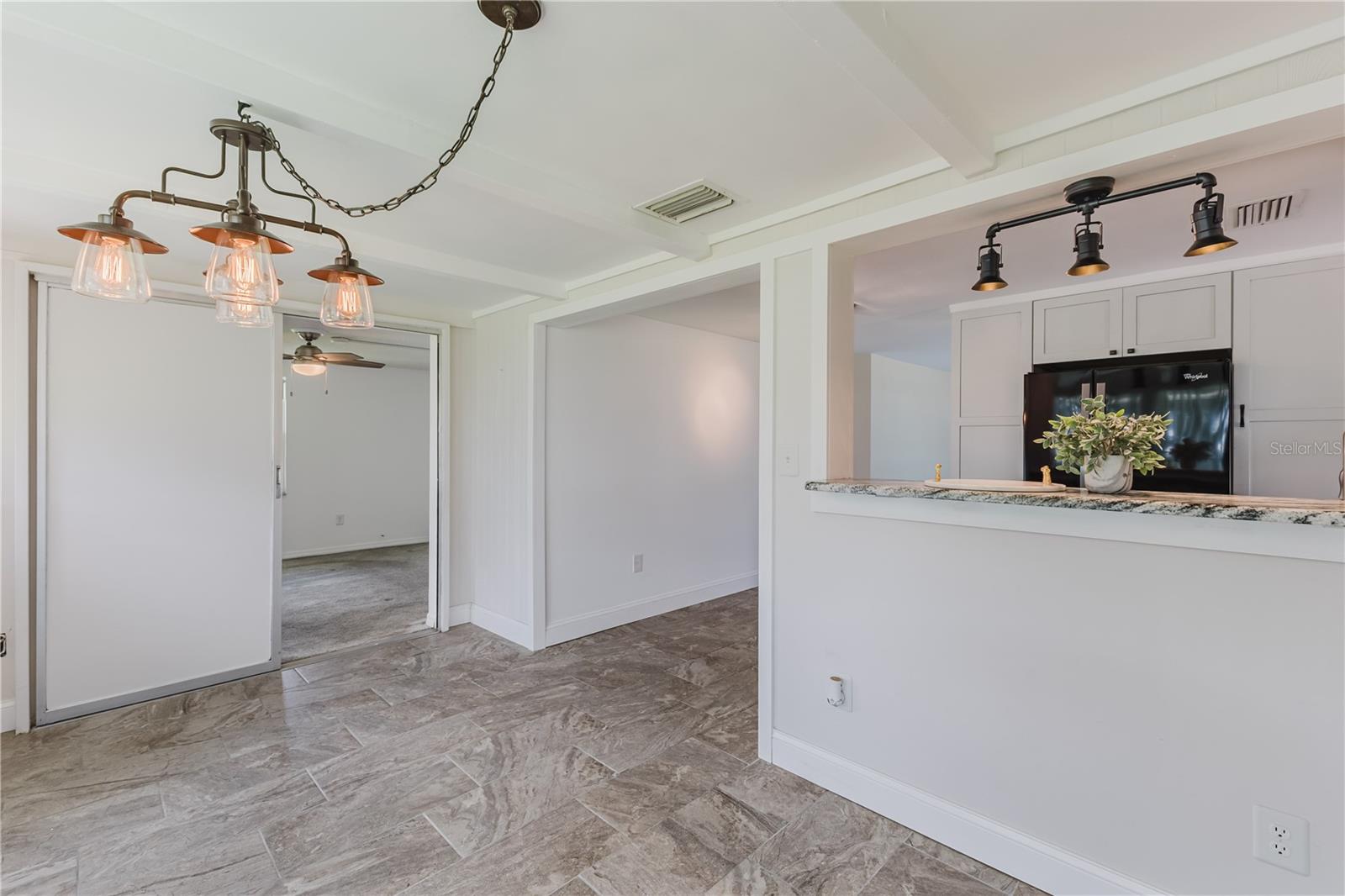 CIRCLE WOODS OF VENICE 1 - Residential