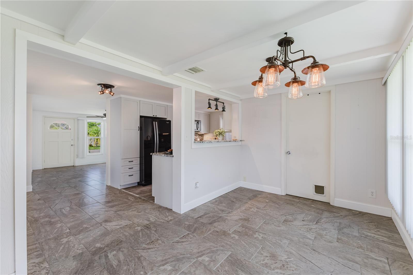 CIRCLE WOODS OF VENICE 1 - Residential