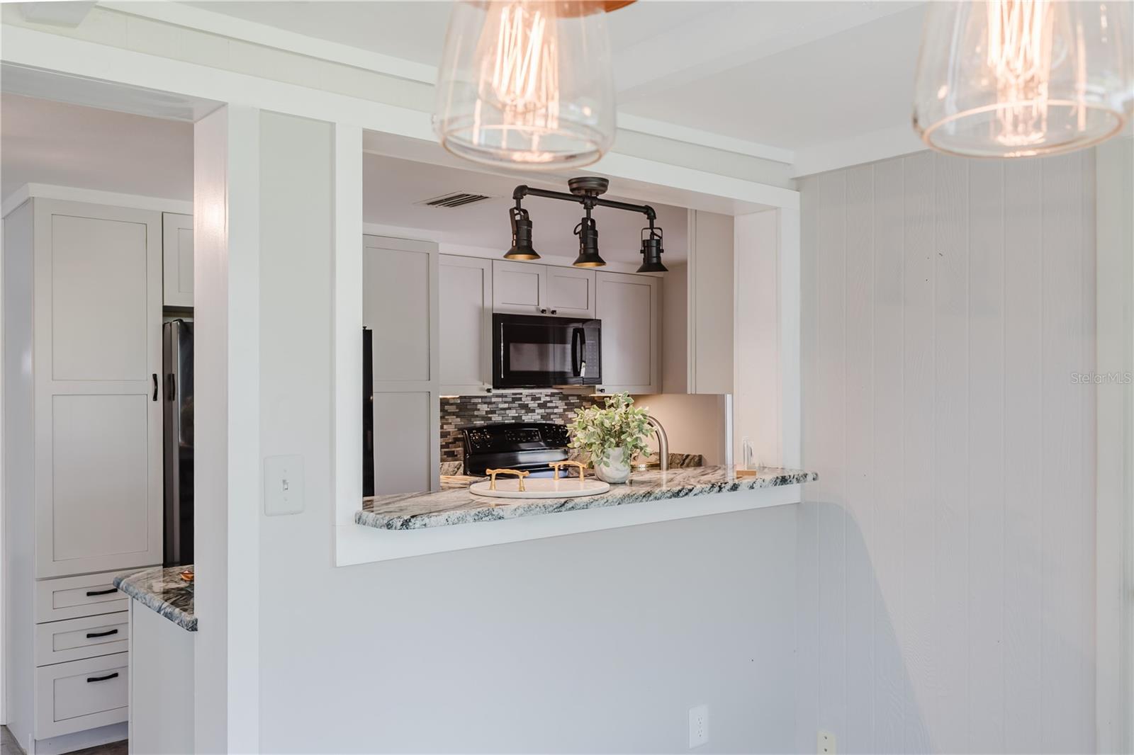 CIRCLE WOODS OF VENICE 1 - Residential