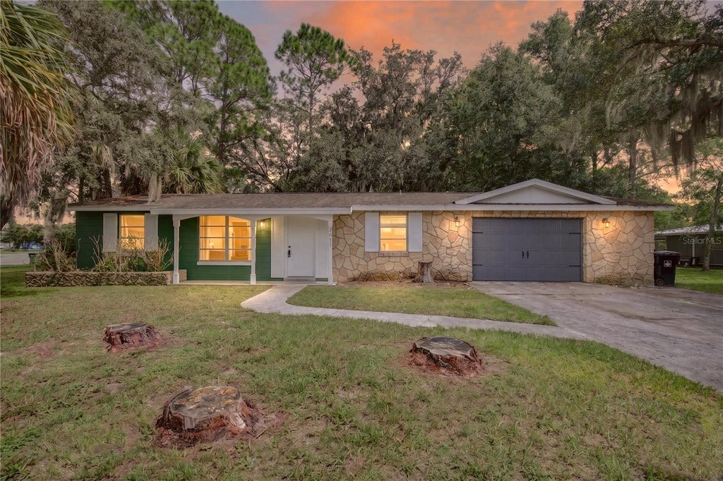 Photo of 2071 Canal Road, Deltona, FL 32738 (MLS # G5107930)